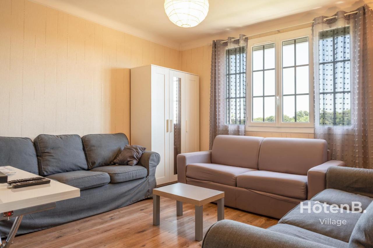 Large House Close To Center Holiday home *